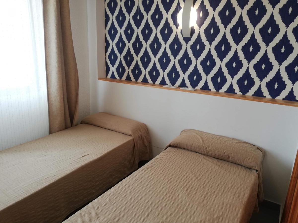 Tamaris Playa Solo Familias Serviplaya Playa De Xeraco Eksteriør billede