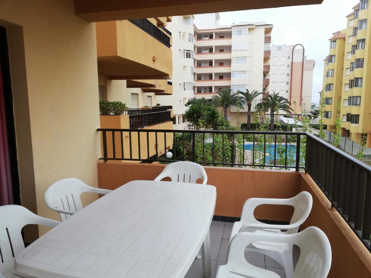 Tamaris Playa Solo Familias Serviplaya Playa De Xeraco Eksteriør billede